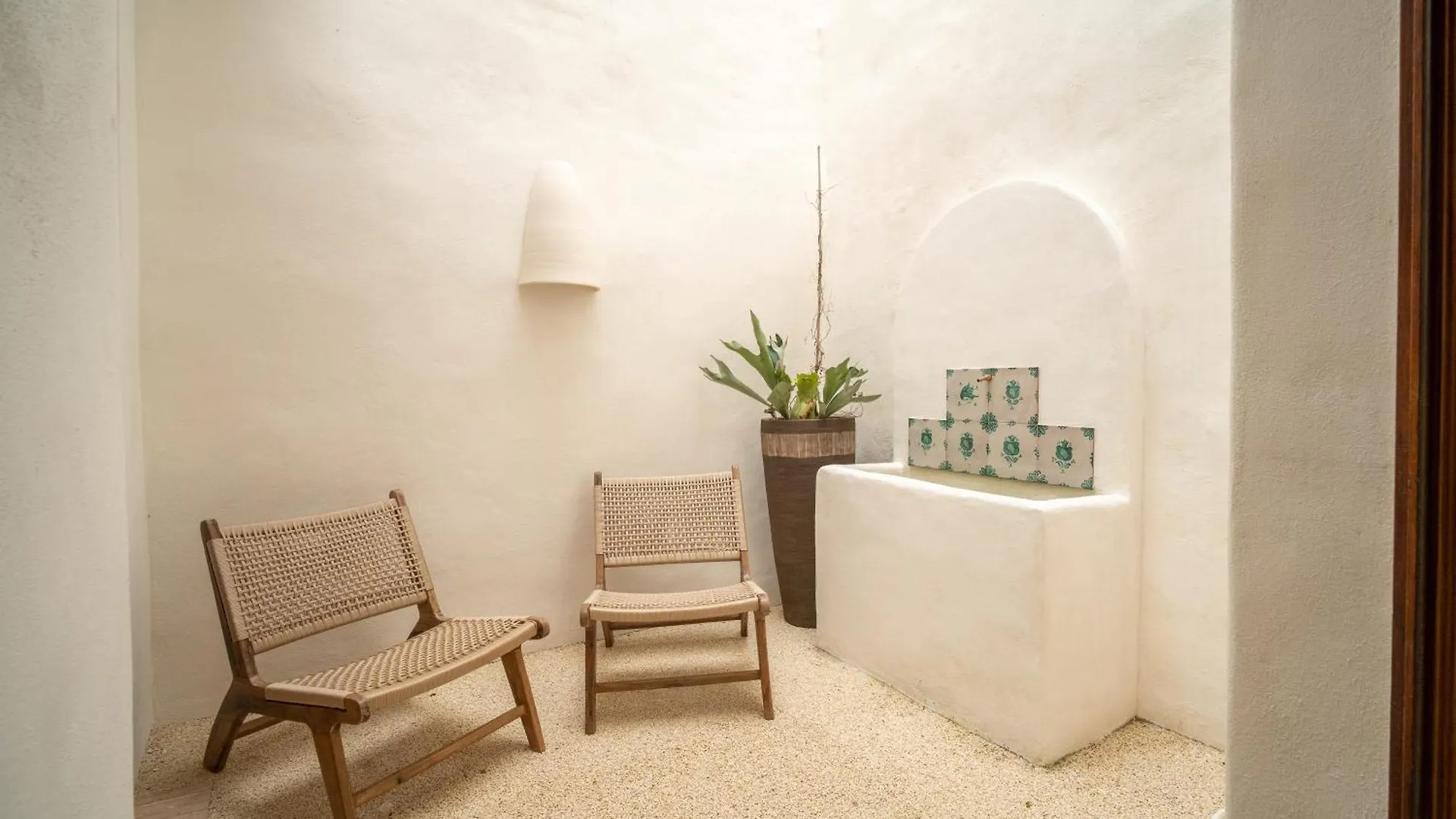 Mondejar 14 Coliving Centro Hotel Estepona 0*,  Spain